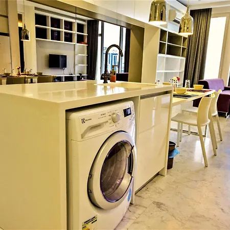 Golden Suites At Platinum Klcc Kuala Lumpur Bagian luar foto