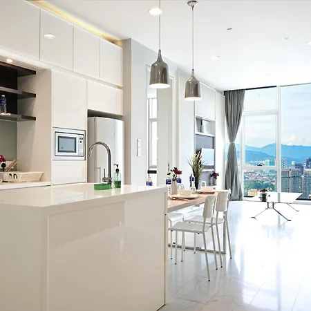 Golden Suites At Platinum Klcc Kuala Lumpur Bagian luar foto