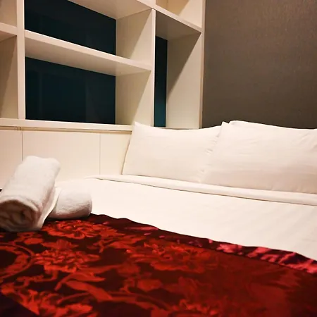 Golden Suites At Platinum Klcc Kuala Lumpur Bagian luar foto