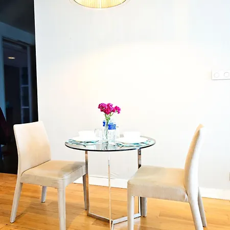 Golden Suites At Platinum Klcc Kuala Lumpur Bagian luar foto