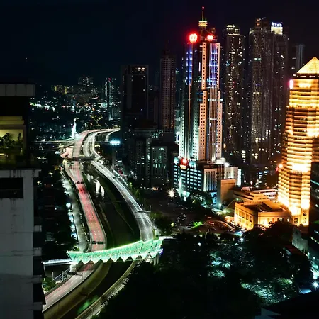 Golden Suites At Platinum Klcc Kuala Lumpur Bagian luar foto