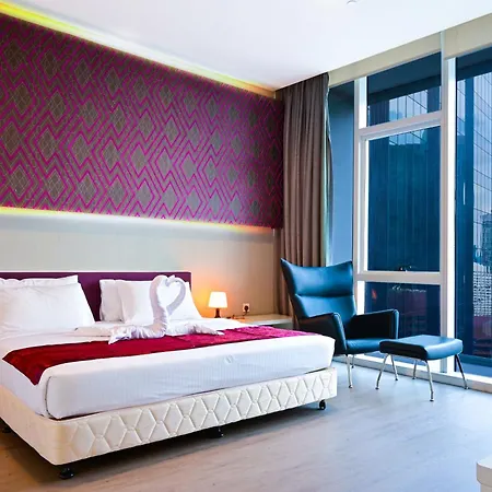 Golden Suites At Platinum Klcc Kuala Lumpur Bagian luar foto