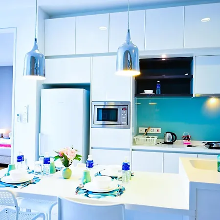 Golden Suites At Platinum Klcc Kuala Lumpur Bagian luar foto