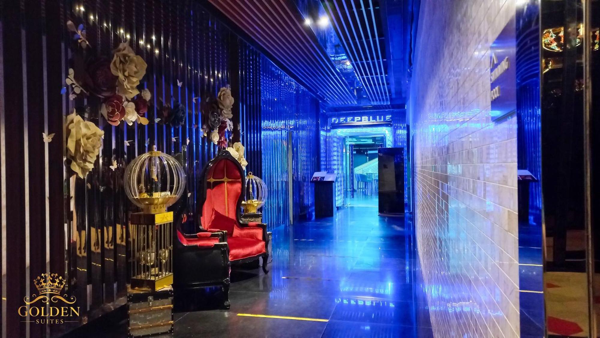 Golden At Platinum Klcc *