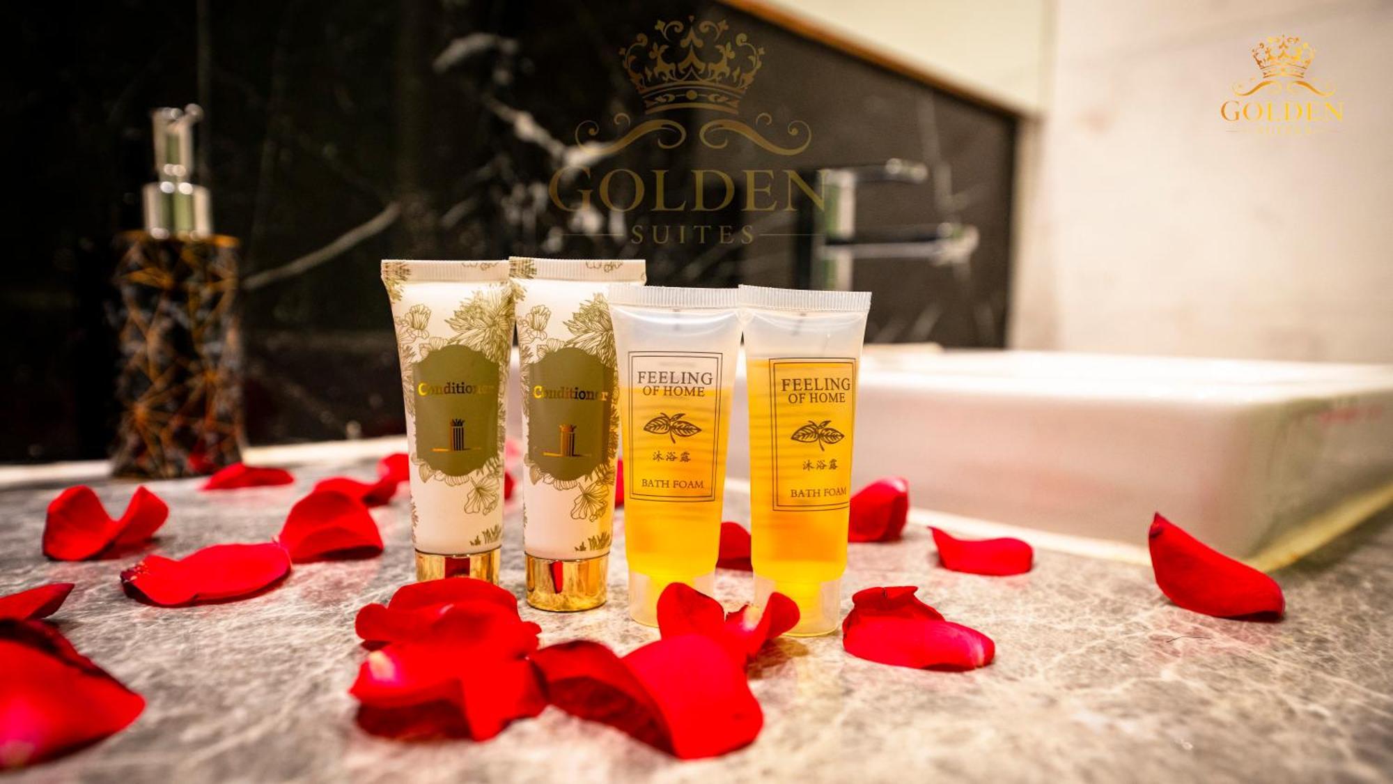 Golden At Platinum Klcc