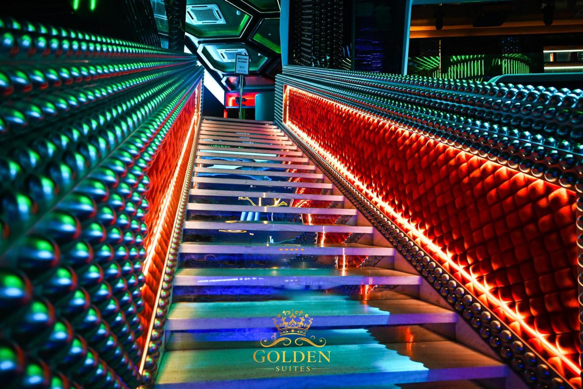 Golden At Platinum Klcc * Kuala Lumpur